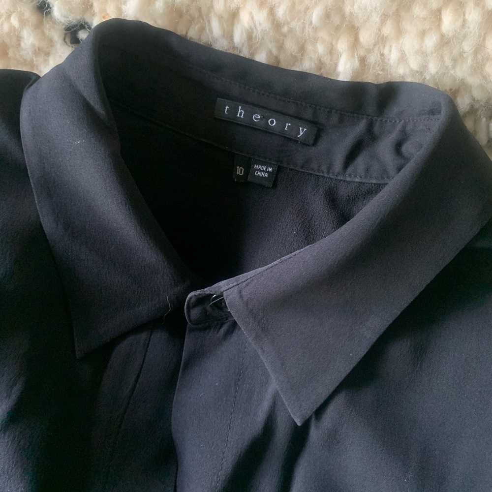 Silk black tunic with muscle sleeves